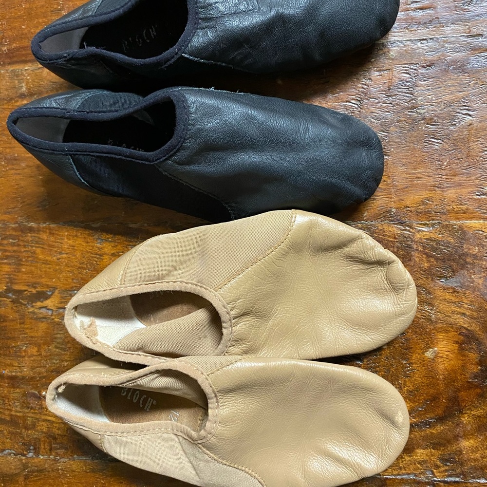 2 pair Bloch girls jazz dance shoes